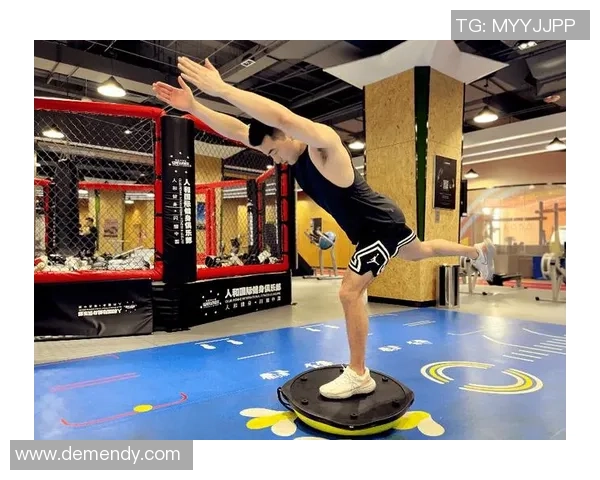 健身初心者必读：如何科学制定健身计划并有效提升体能和肌肉线条