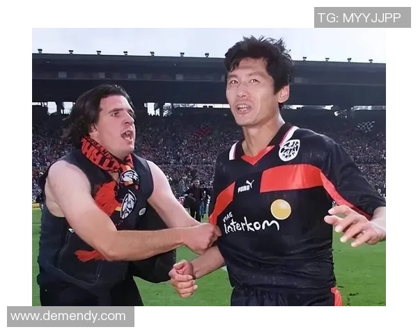 杨晨：从足球天才到全能运动员的成长之路与跨界人生