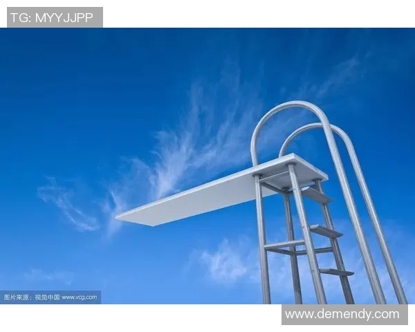 跳水运动的魅力与挑战：探索技术、心理与竞技精神的完美融合